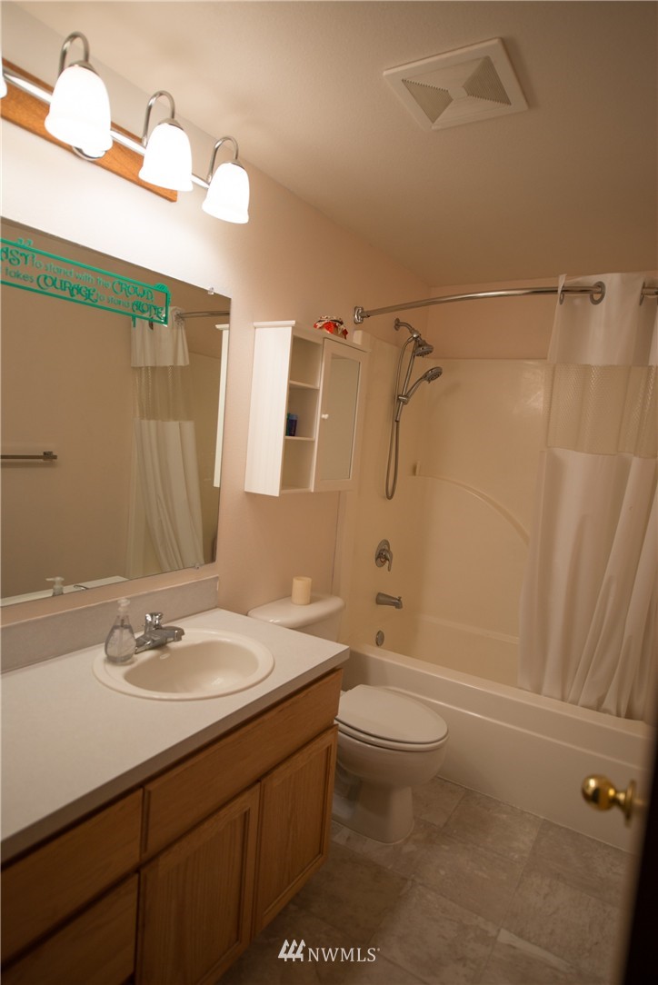 4589 Southeast Horstman Road Port Orchard, WA 98366 - Photo 20 of 24 Gallery Image 20
