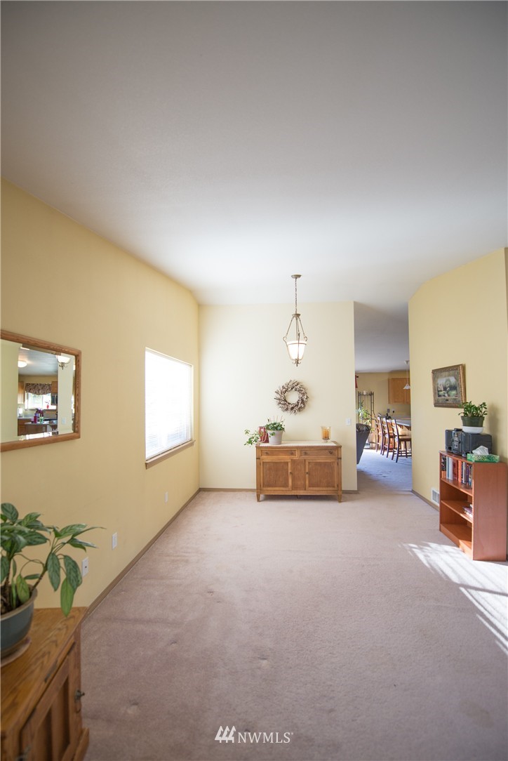 4589 Southeast Horstman Road Port Orchard, WA 98366 - Photo 8 of 24 Gallery Image 8