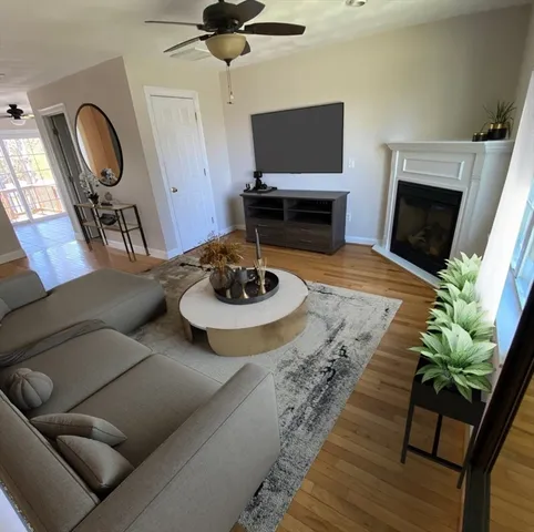 $2,650 | 754 Hood Street, Unit 1, Fall River, MA 02720