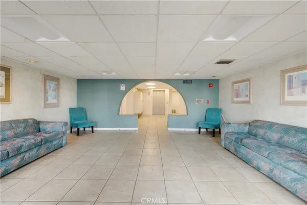 $395,000 | 7211 Cozycroft Avenue, Unit 19, Winnetka, CA 91306