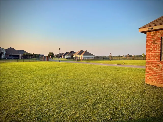 $380,000 | 189 St Andrews Drive, Alexandria, LA 71303