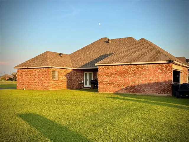 $380,000 | 189 St Andrews Drive, Alexandria, LA 71303