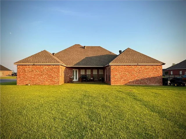 $380,000 | 189 St Andrews Drive, Alexandria, LA 71303
