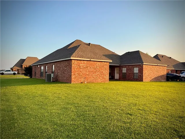 $380,000 | 189 St Andrews Drive, Alexandria, LA 71303
