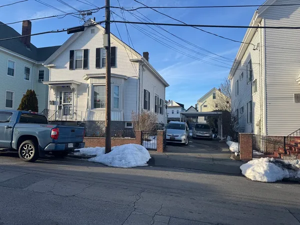 $435,000 | 155 Washington Street, New Bedford, MA 02740