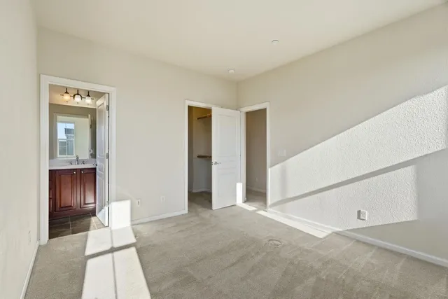 $1,475,000 | 189 Bedford Loop, Mountain View, CA 94043