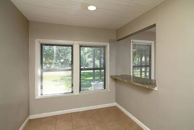 $1,600 | 207 Hackberry Street, Terrell, TX 75160