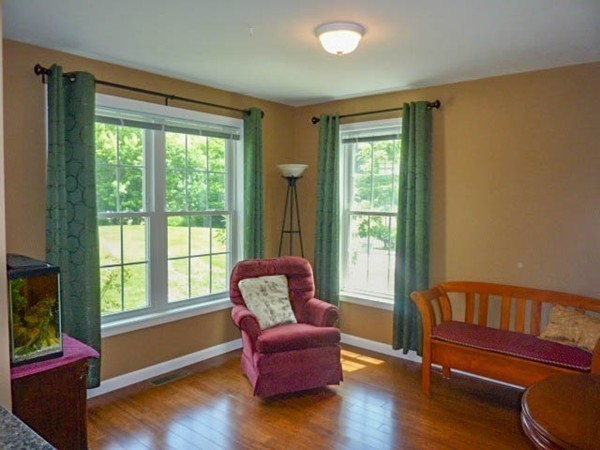 4 Jamie Road Dunstable, MA 01827 - Photo 9 of 25 Gallery Image 9