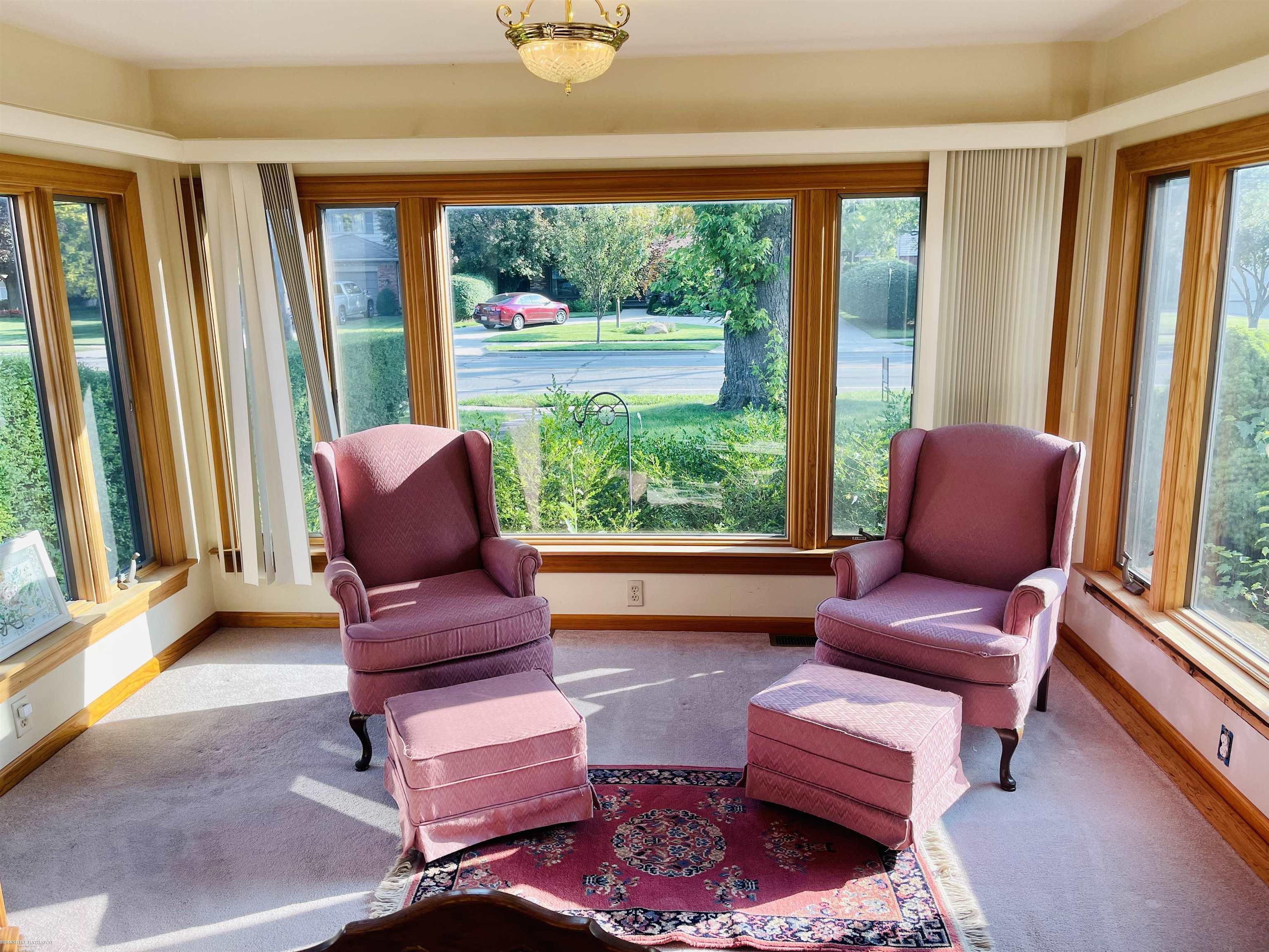 69 Vernier Road Grosse Pointe Shores, MI 48236 - Photo 8 of 20