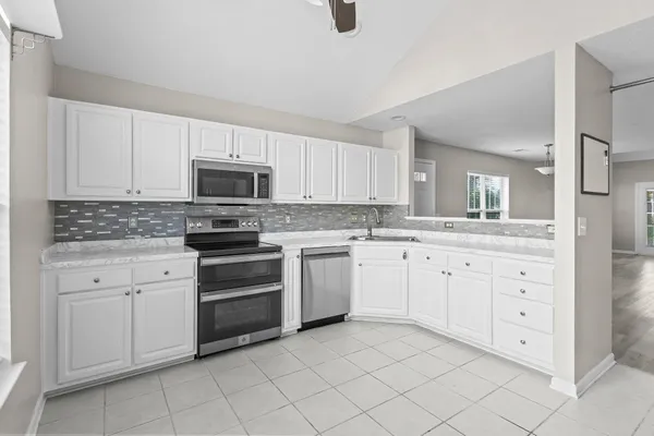 $300,000 | 63 Pembroke Lane, Unit 63, Pawleys Island, SC 29585