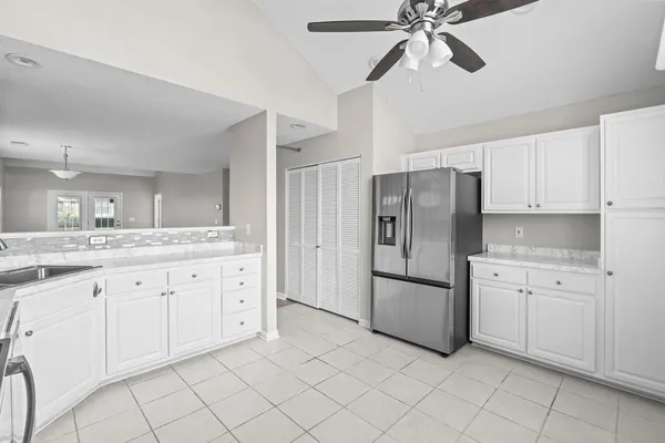 $300,000 | 63 Pembroke Lane, Unit 63, Pawleys Island, SC 29585