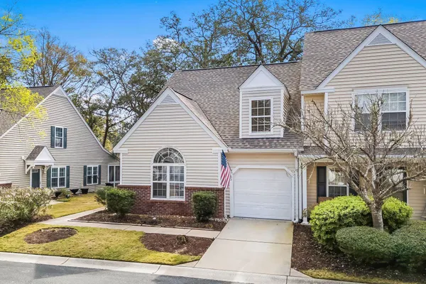 $300,000 | 63 Pembroke Lane, Unit 63, Pawleys Island, SC 29585