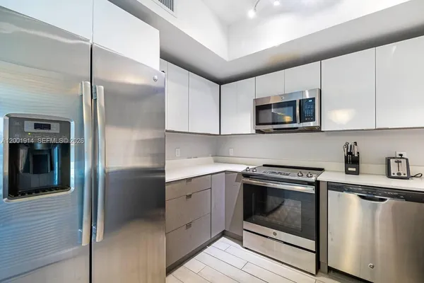 $3,500 | 321 Northeast 26th Street, Unit PH906, Miami, FL 33137