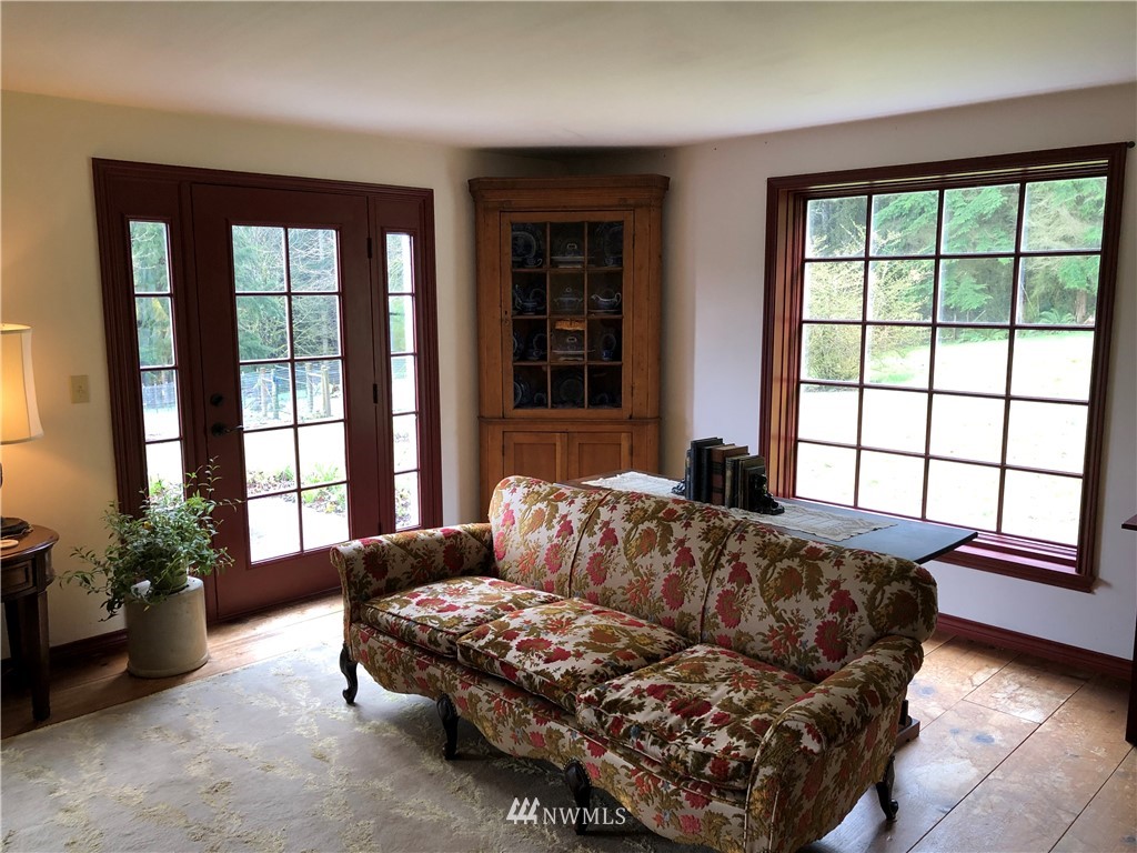 18232 Dubuque Road Snohomish, WA 98290 - Photo 13 of 40 Gallery Image 13