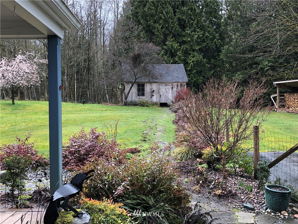 18232 Dubuque Road Snohomish, WA 98290 - Photo 32 of 40 Gallery Image 32