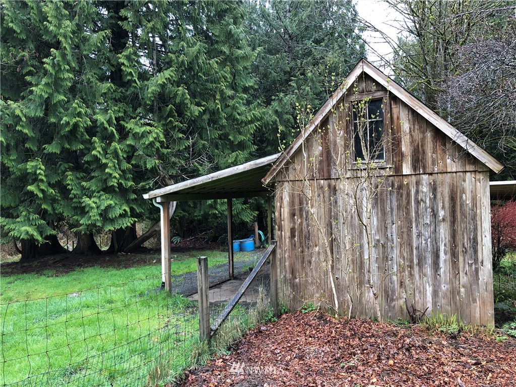 18232 Dubuque Road Snohomish, WA 98290 - Photo 34 of 40 Gallery Image 34