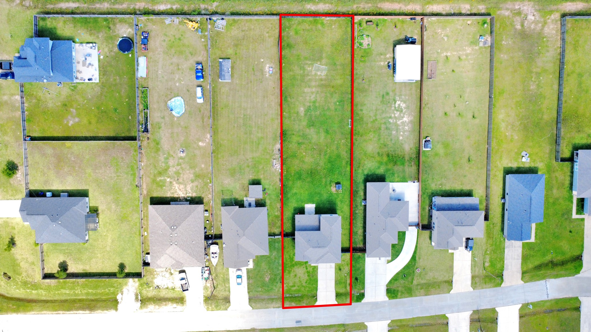 696 Road 5105 Cleveland, TX 77327 - Photo 23 of 25 view of a bathroom with sink and shower