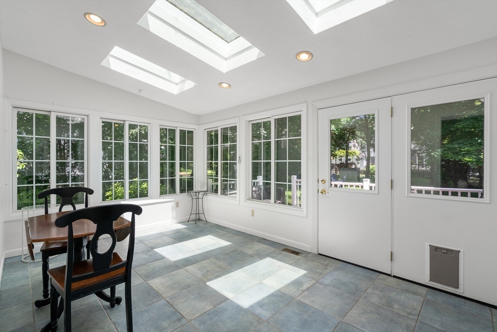 10 Barnesdale Road Natick, MA 01760 - Photo 14 of 24 Gallery Image 14