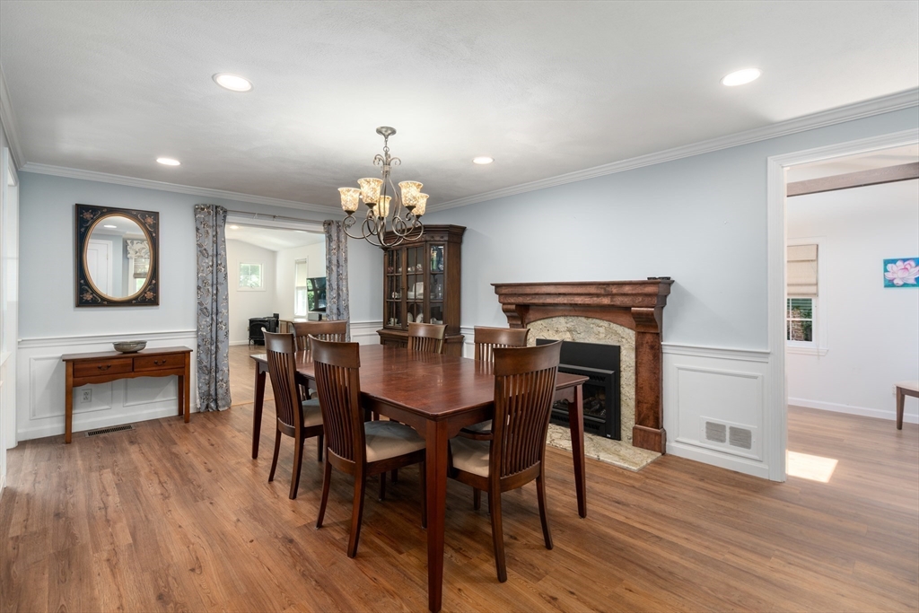10 Barnesdale Road Natick, MA 01760 - Photo 8 of 24 Gallery Image 8