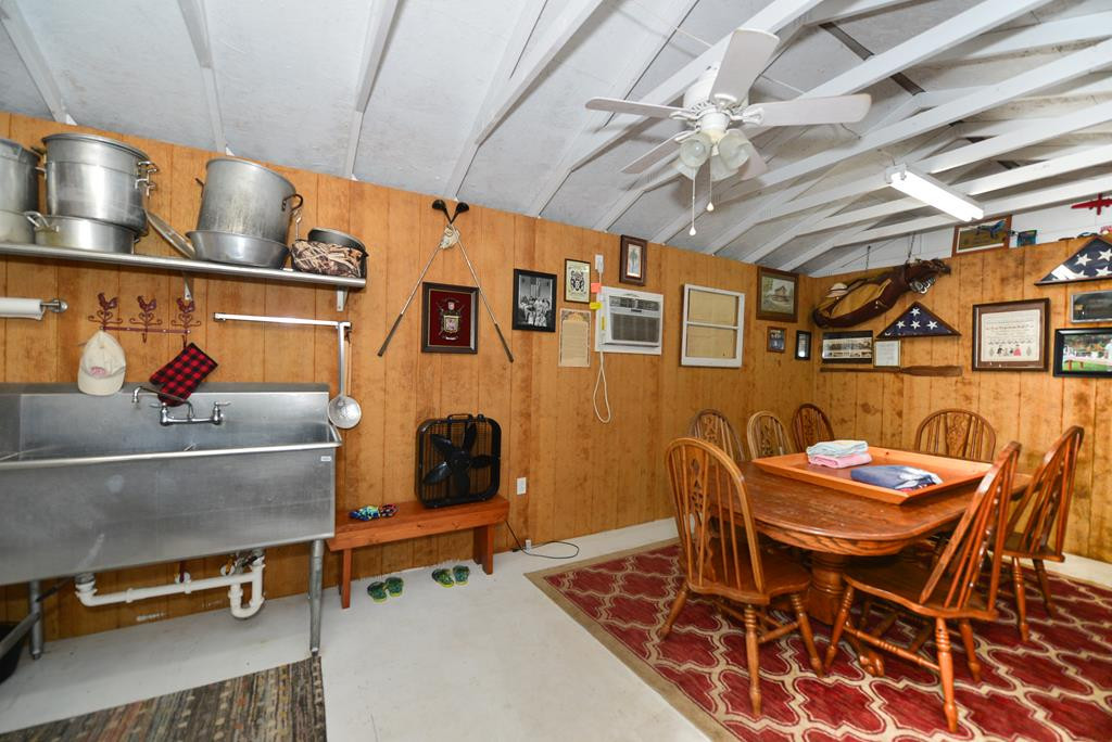 1542 Geddings Road Manning, SC 29102 - Photo 41 of 43