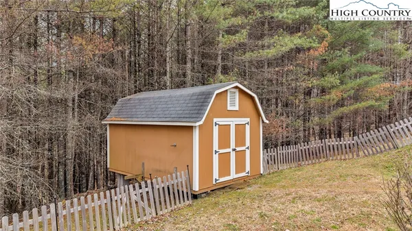 $250,000 | 508 Curly Q Drive, Crumpler, NC 28617