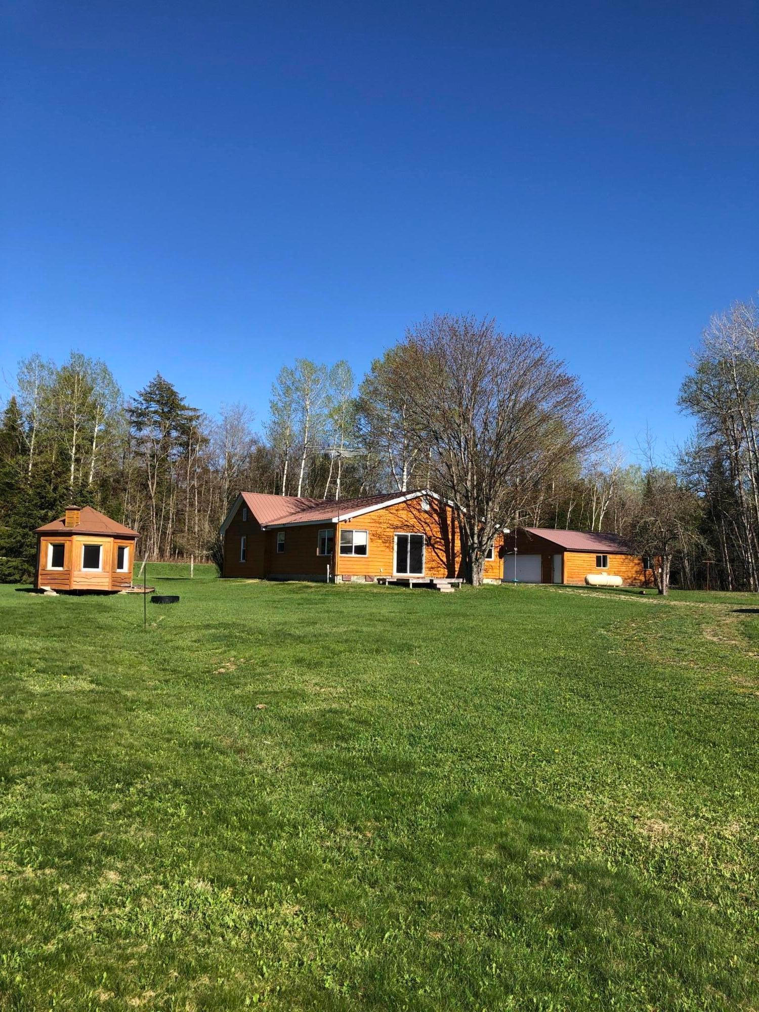 9534 South North Hulbert Road Hulbert, MI 49748 - Photo 12 of 16 Gallery Image 12