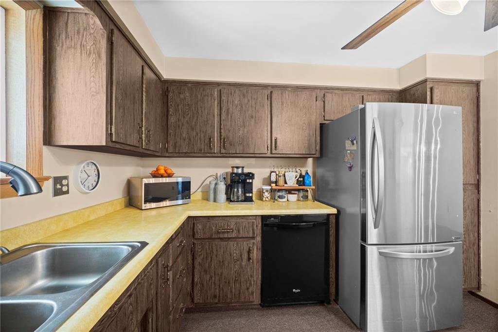 436 Aten Road Coraopolis, PA 15108 - Photo 20 of 50 Gallery Image 20