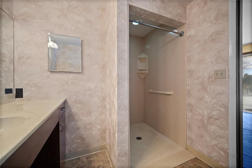 436 Aten Road Coraopolis, PA 15108 - Photo 35 of 50 Gallery Image 35