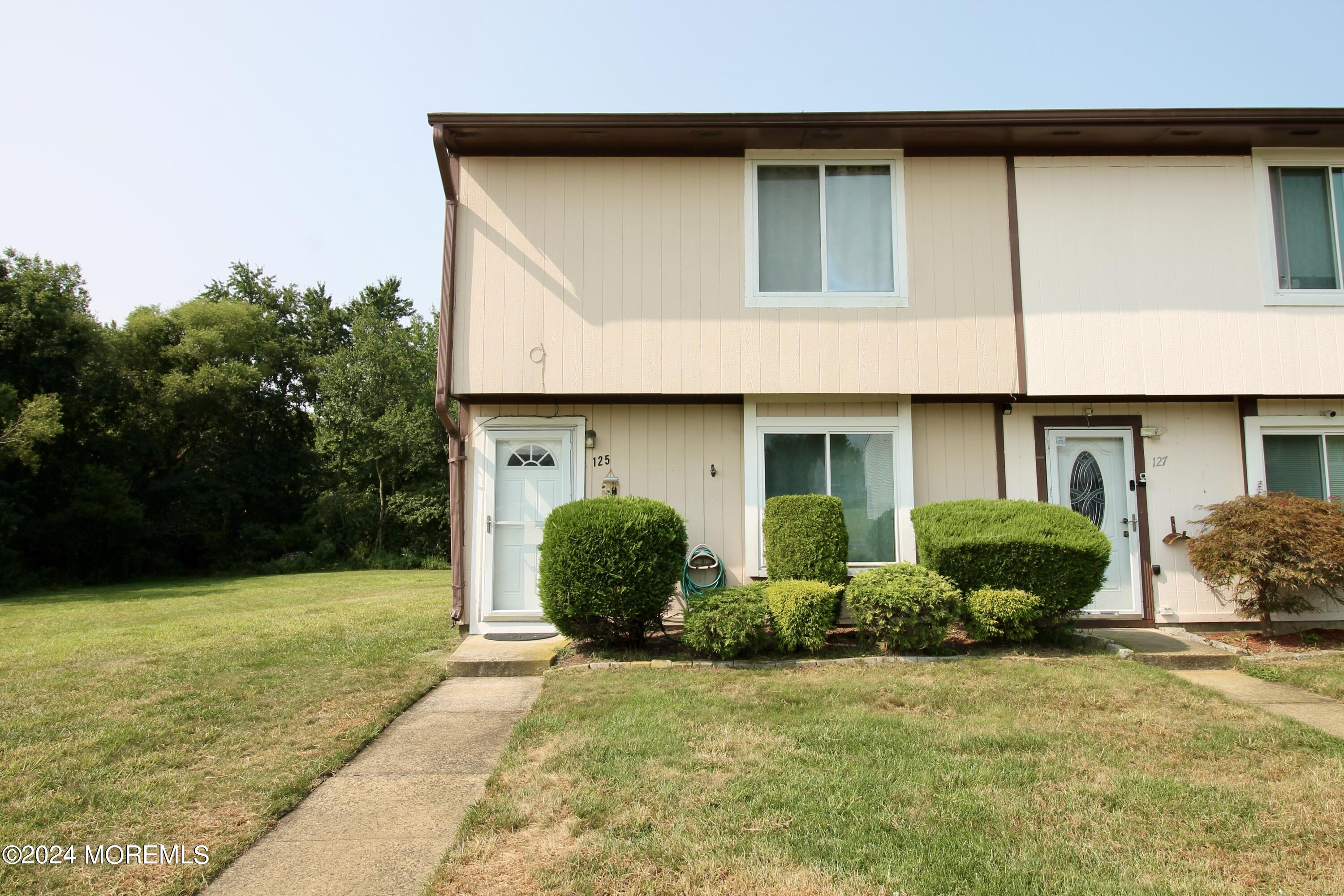 125 Creek Road, Unit 517 Brick, NJ 08724 - Photo 1 of 32 Front