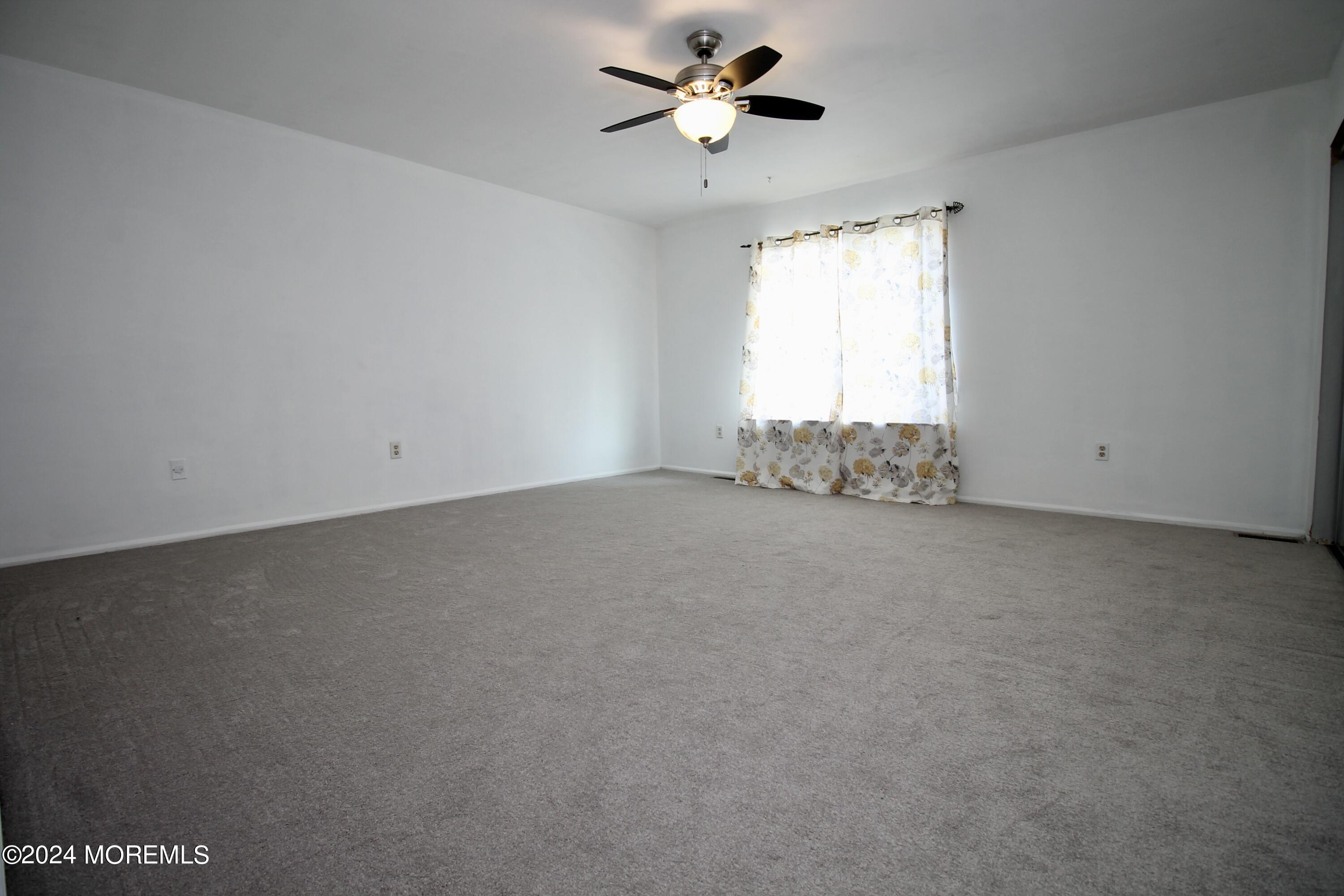 125 Creek Road, Unit 517 Brick, NJ 08724 - Photo 25 of 32 B3E2B1C4-53D2-44D1-A45A-0680FEB699C1_1_2