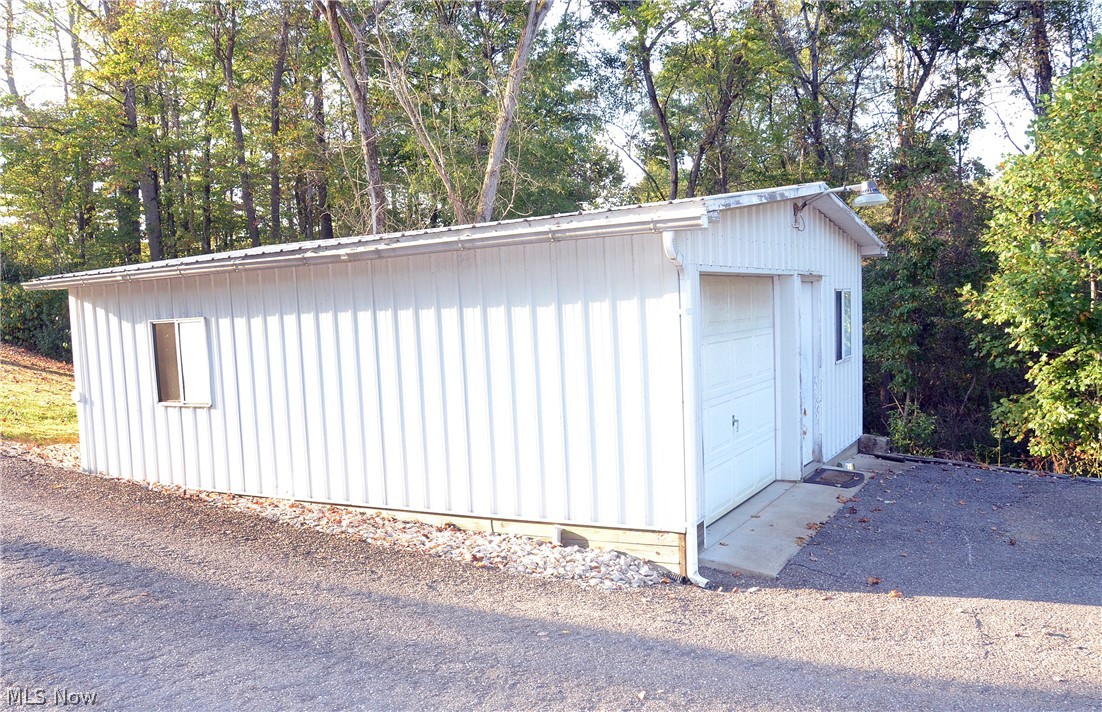 44024 Forest Grove Ridge Road Caldwell, OH 43724 - Photo 26 of 34 Gallery Image 26