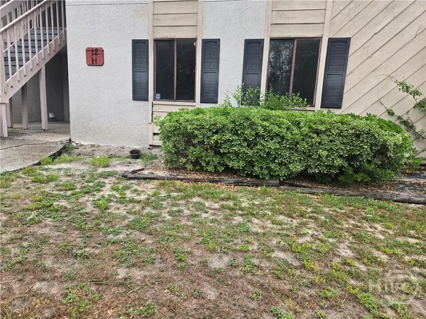 $1,600 | 245 Holland Drive, Unit 11, Savannah, GA 31419