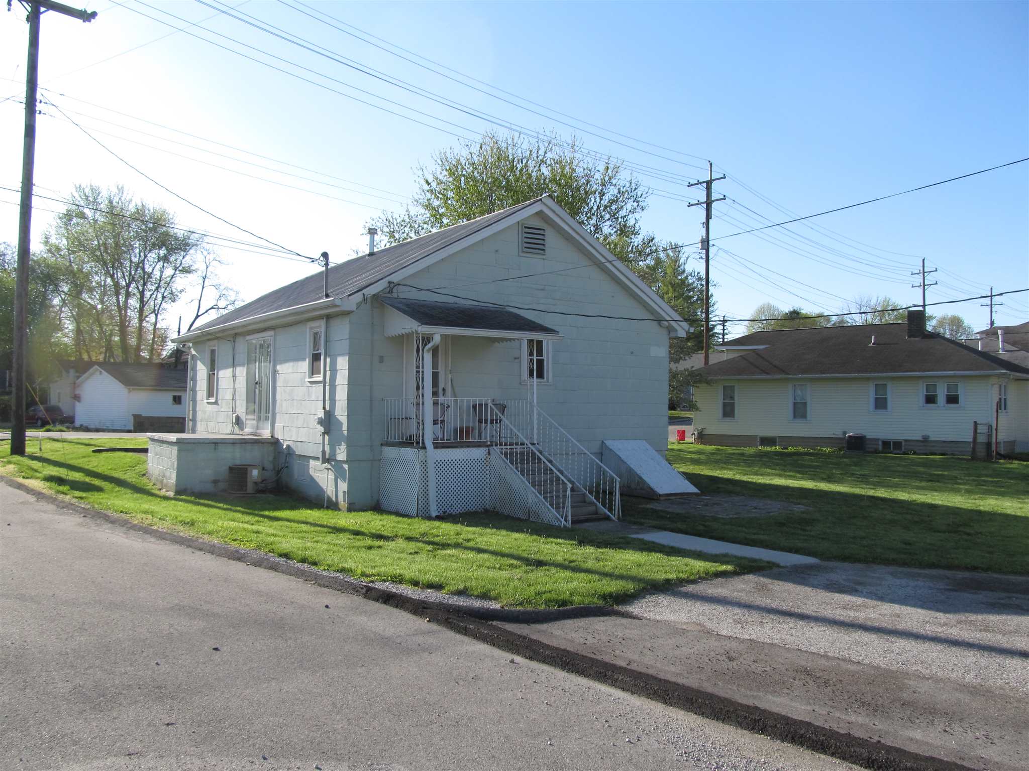 1001 R Street Bedford, IN 47421 - Photo 25 of 26 Gallery Image 25