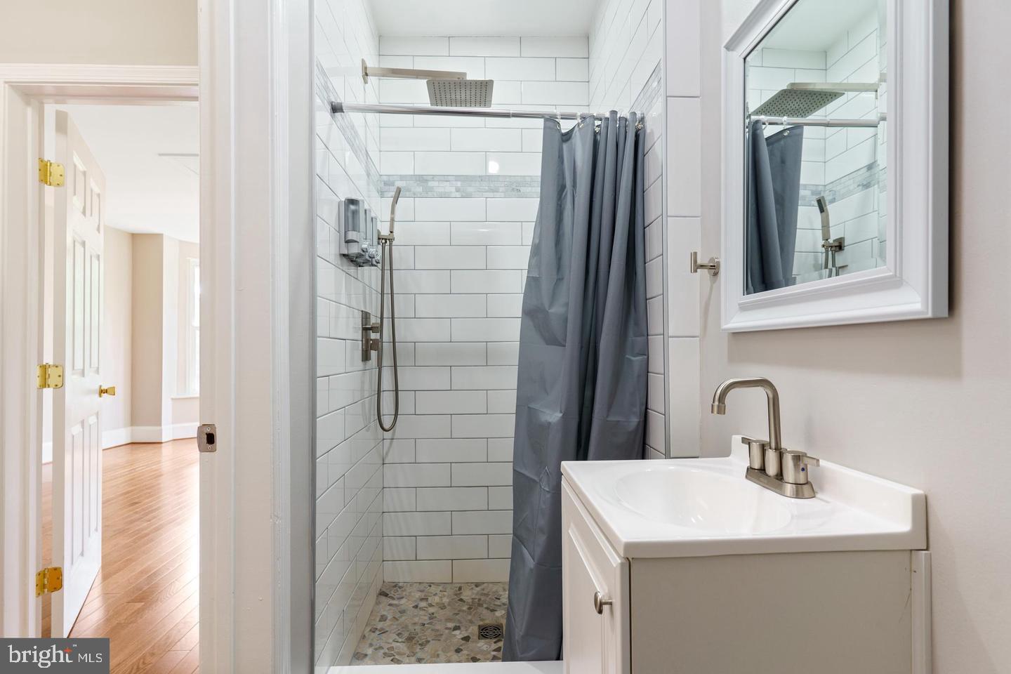 38 Rhode Island Avenue Northeast Washington, DC 20002 - Photo 20 of 42