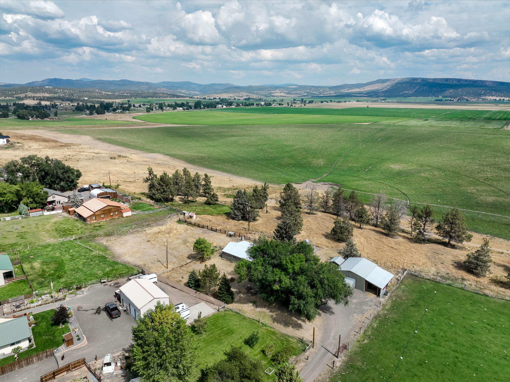 1130 North Barnes Road Prineville, OR 97754 - Photo 37 of 43 11-web-or-mls-1130 NE Barnes Road-11