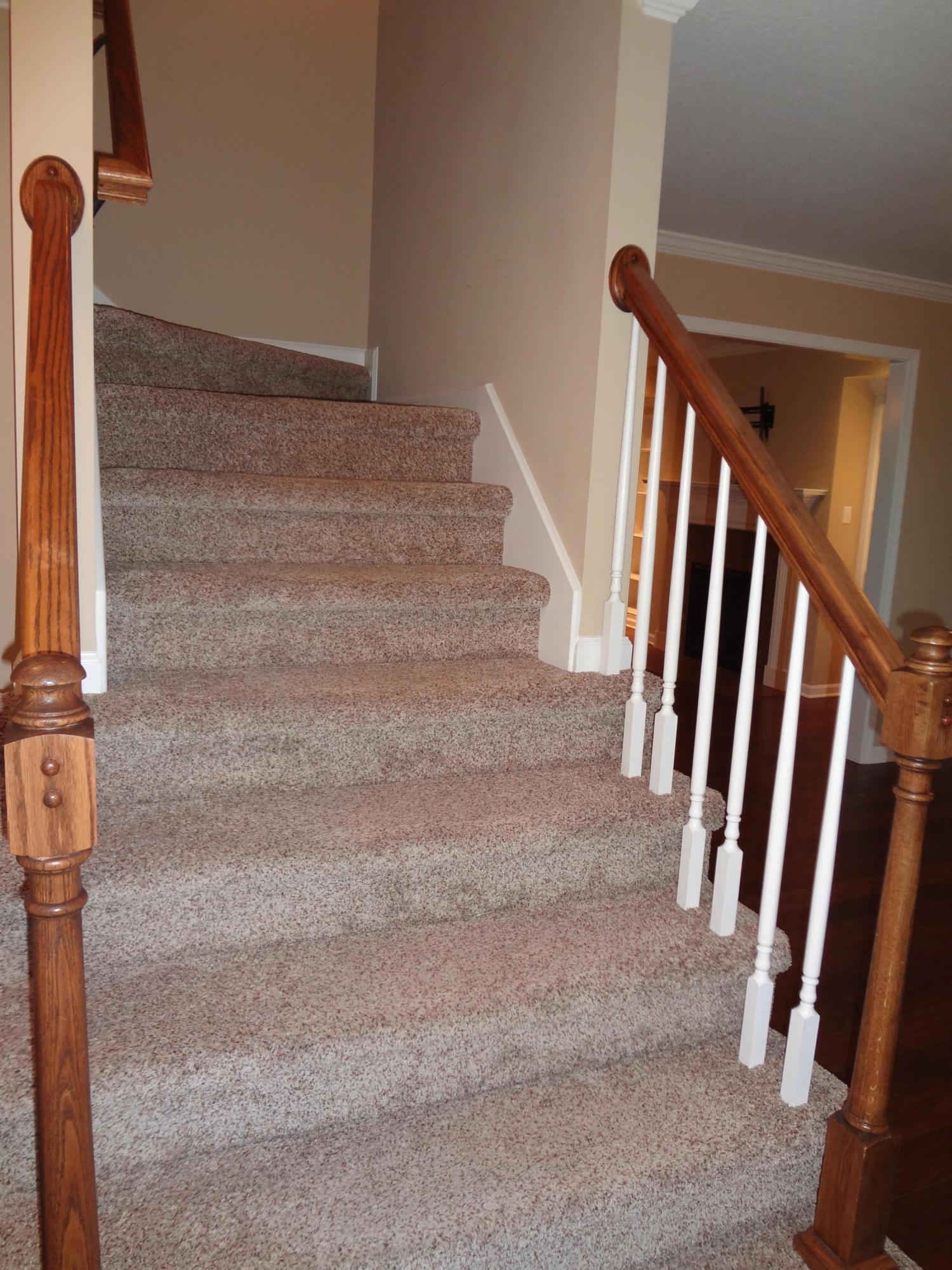 11616 Edison Road Knoxville, TN 37932 - Photo 22 of 40 1st set of stairs