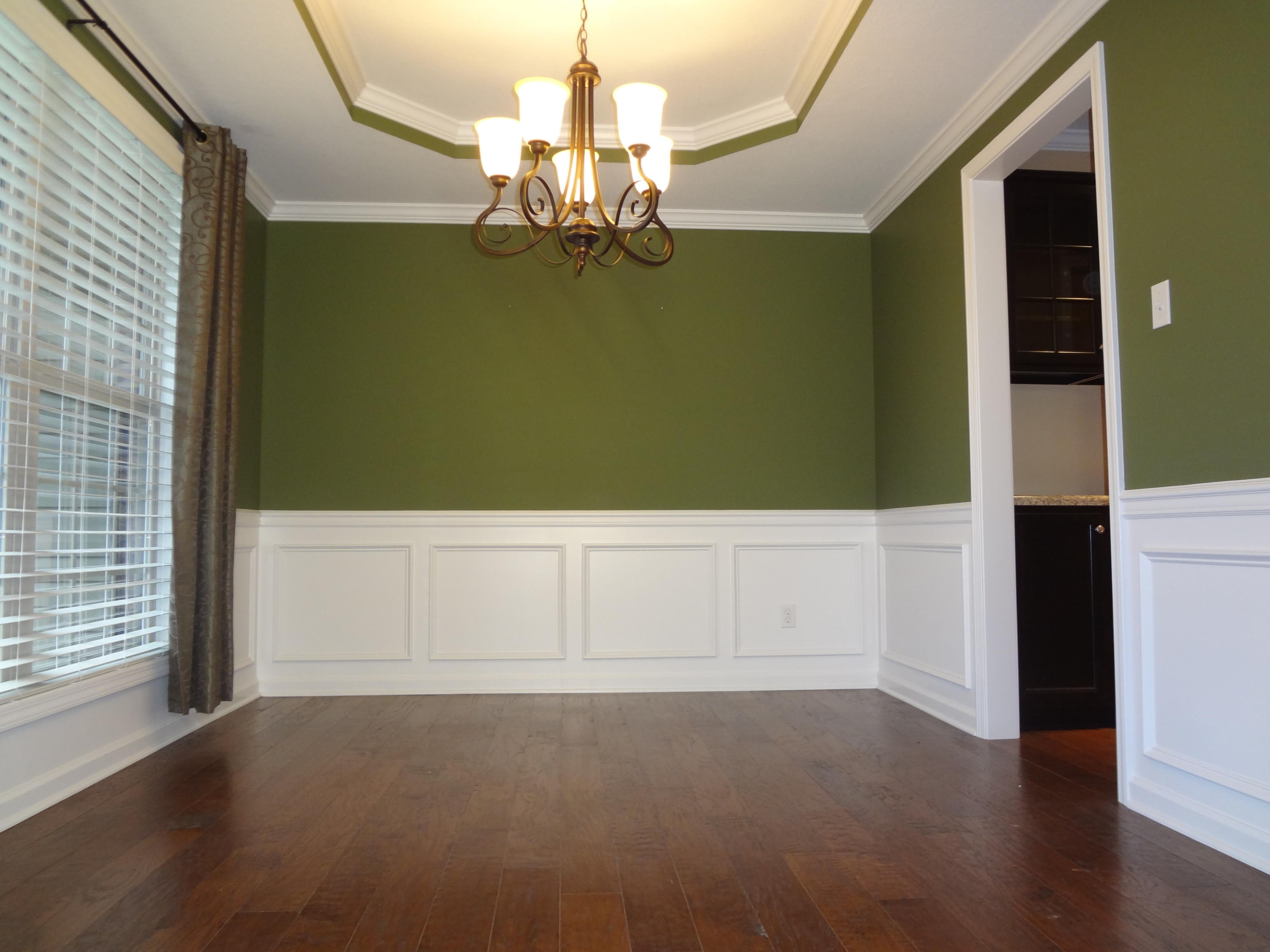 Formal Dining