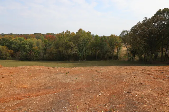 $695,000 | 1146 Luptonville Crossing, Lupton City, TN 37351