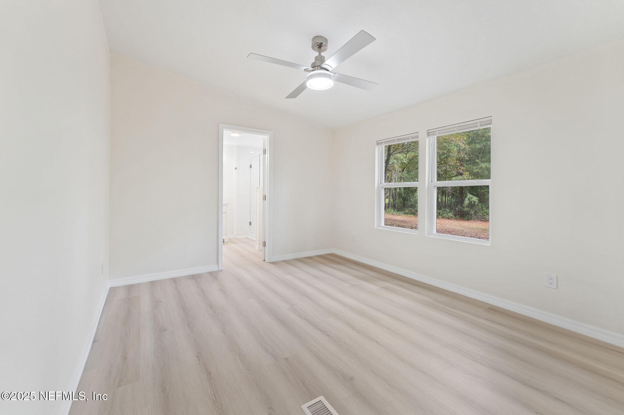 183 Ranchette Circle Florahome, FL 32140 - Photo 17 of 41 20-web-or-mls-183_Ranchette_Cir_Florahom
