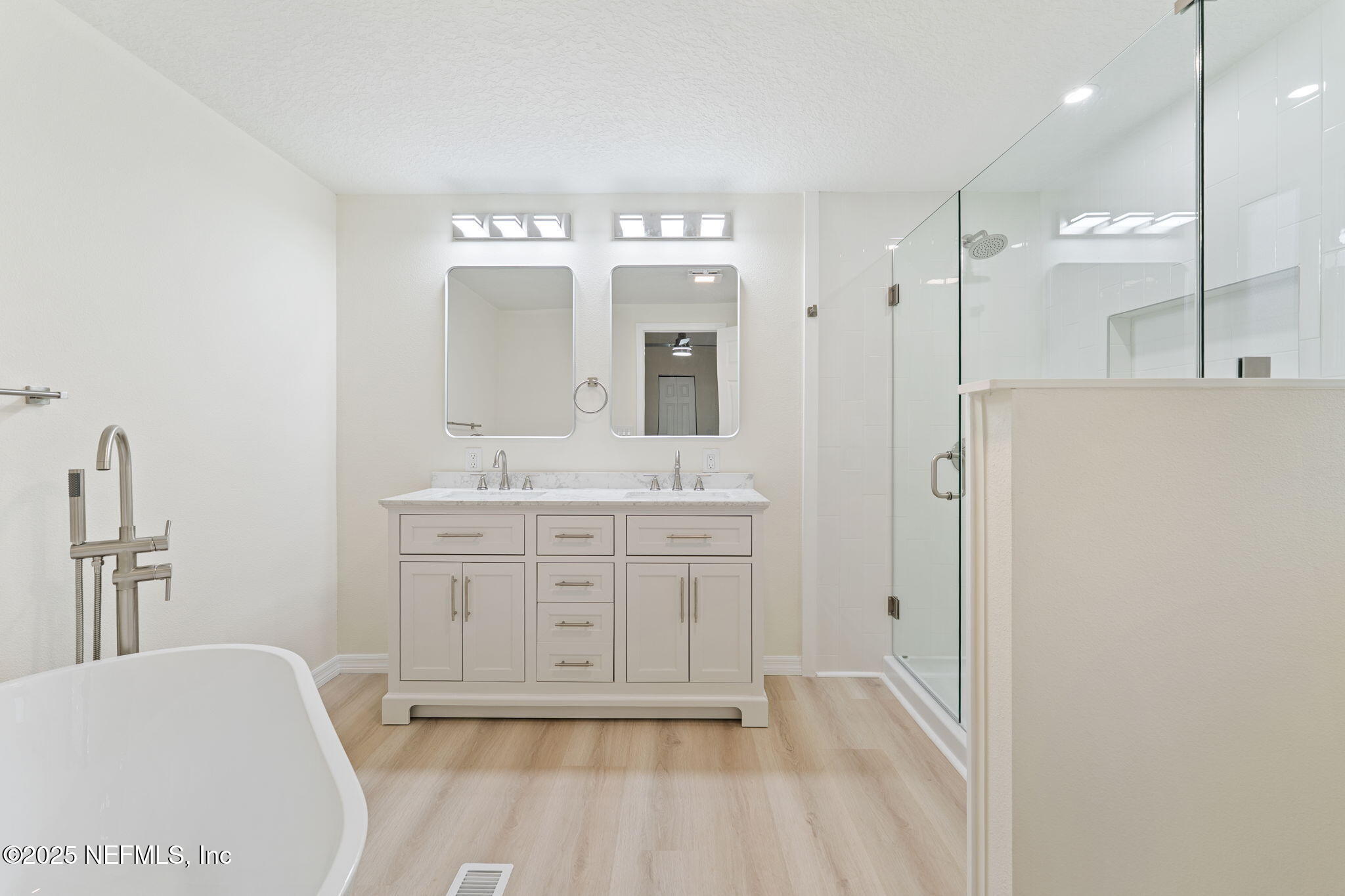 183 Ranchette Circle Florahome, FL 32140 - Photo 21 of 41 24-web-or-mls-183_Ranchette_Cir_Florahom