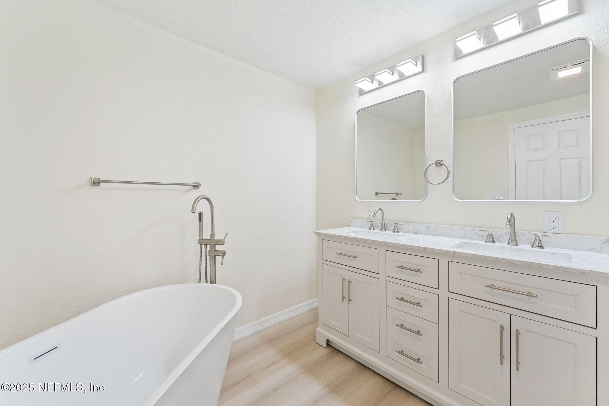 183 Ranchette Circle Florahome, FL 32140 - Photo 24 of 41 27-web-or-mls-183_Ranchette_Cir_Florahom