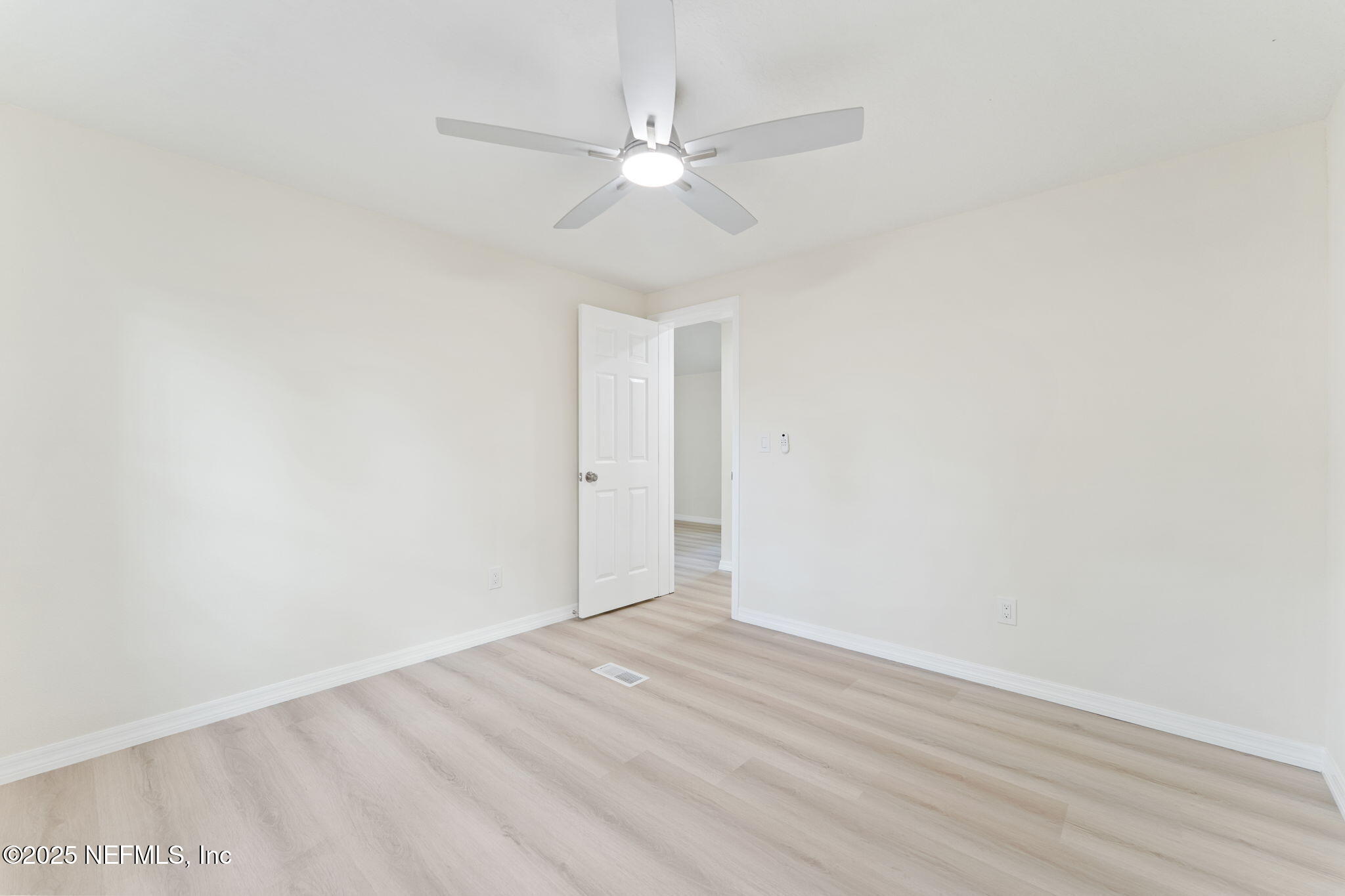183 Ranchette Circle Florahome, FL 32140 - Photo 28 of 41 31-web-or-mls-183_Ranchette_Cir_Florahom