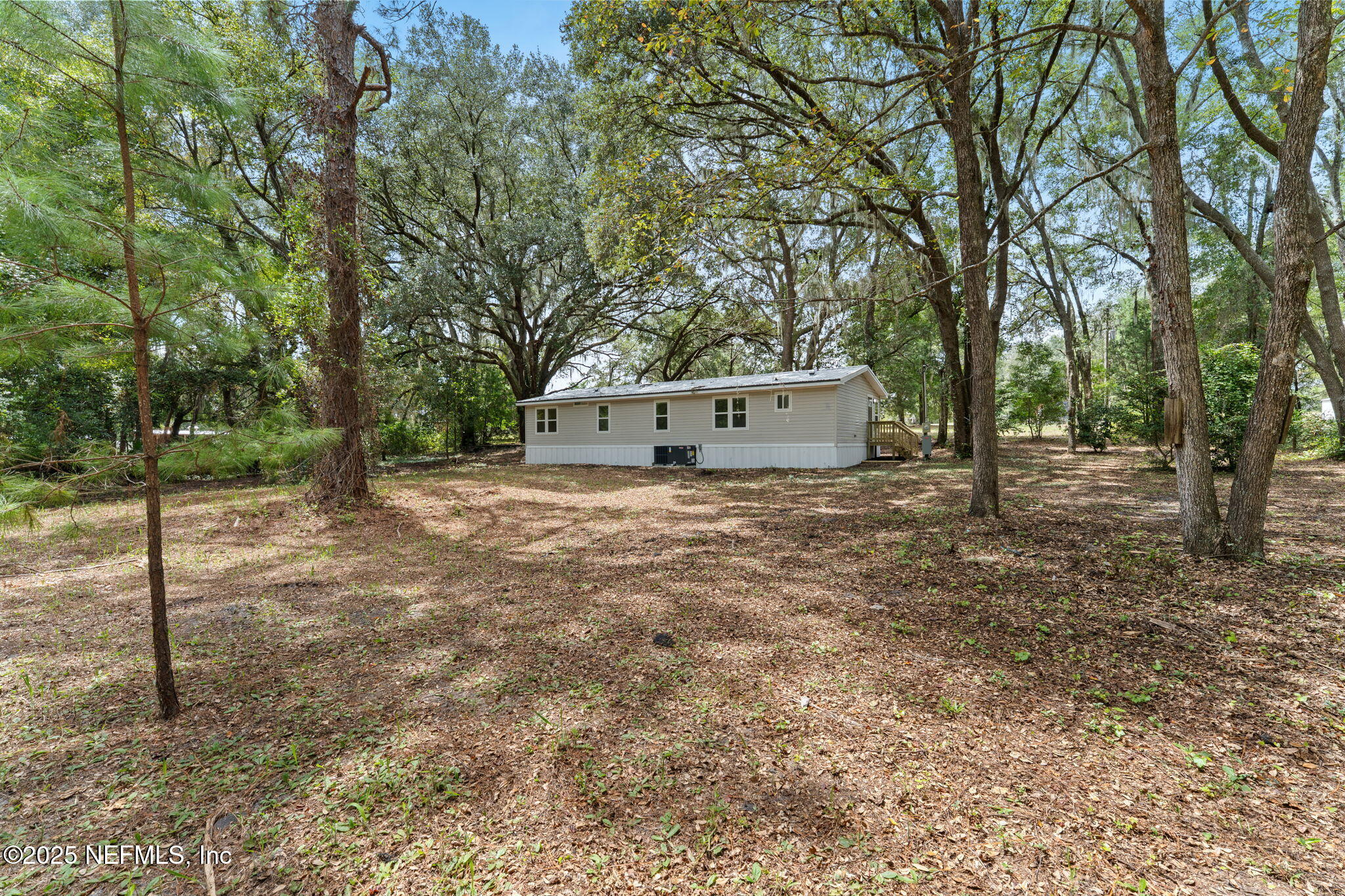 183 Ranchette Circle Florahome, FL 32140 - Photo 34 of 41 37-web-or-mls-183_Ranchette_Cir_Florahom