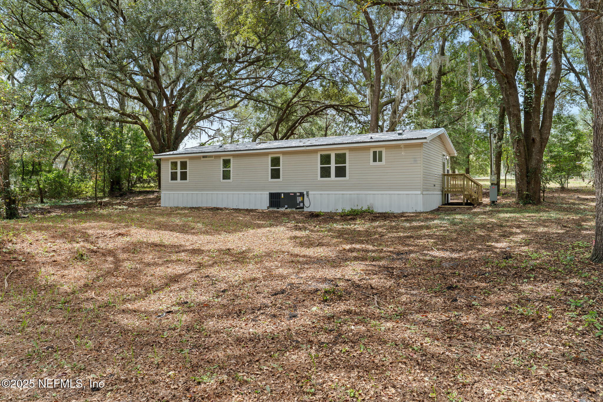 183 Ranchette Circle Florahome, FL 32140 - Photo 35 of 41 38-web-or-mls-183_Ranchette_Cir_Florahom