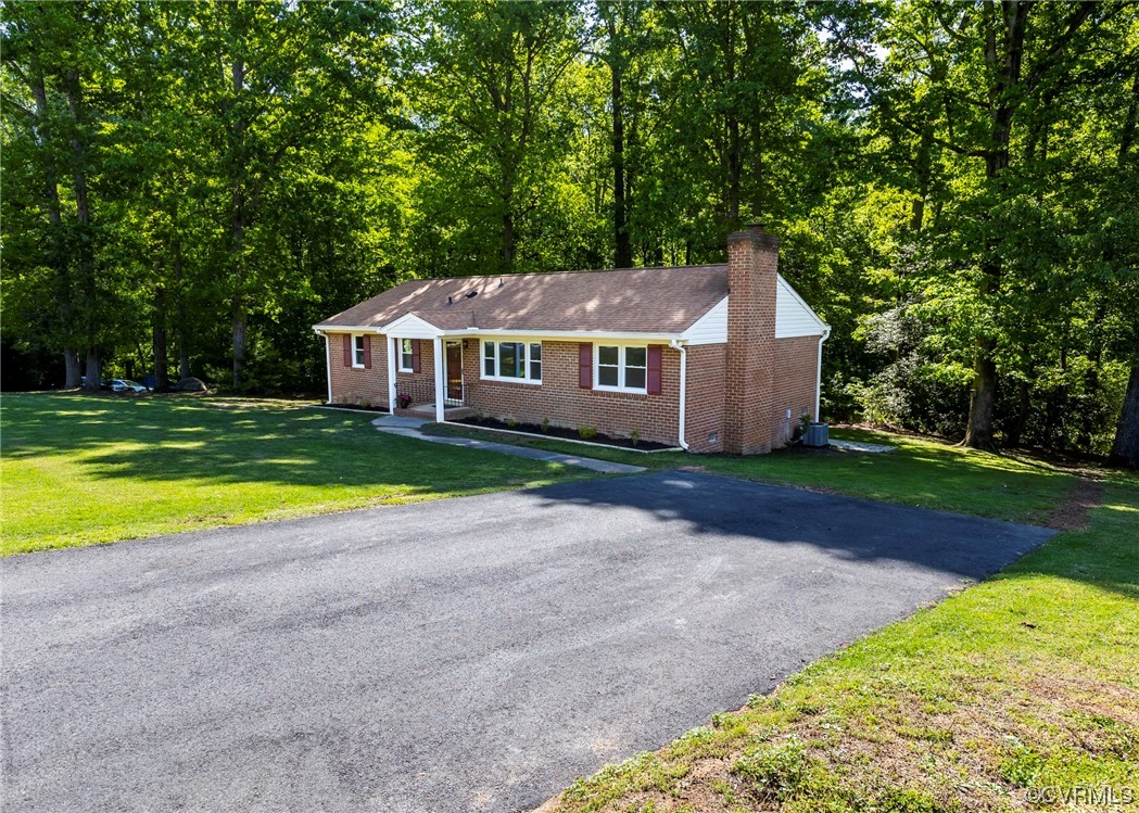11311 Gravier Road Midlothian, VA 23112 - Photo 2 of 25 Gallery Image 2