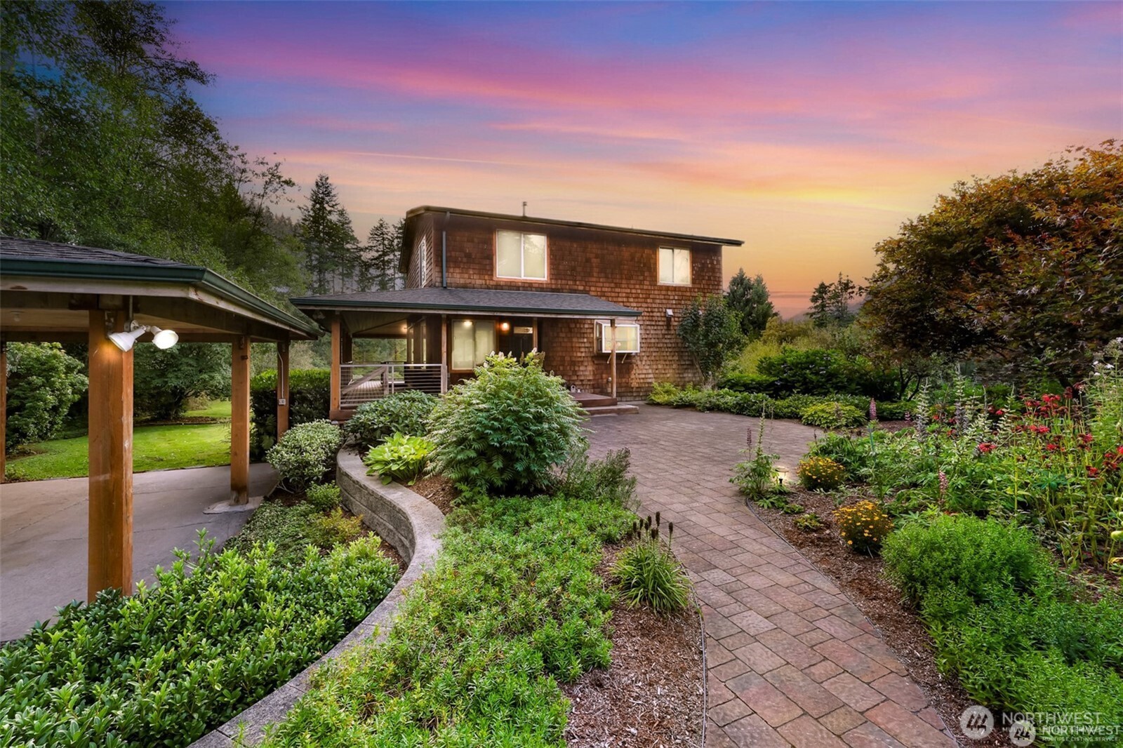 9515 Sunrise Road Blaine, WA 98230 - Photo 1 of 40 Gallery Image 1