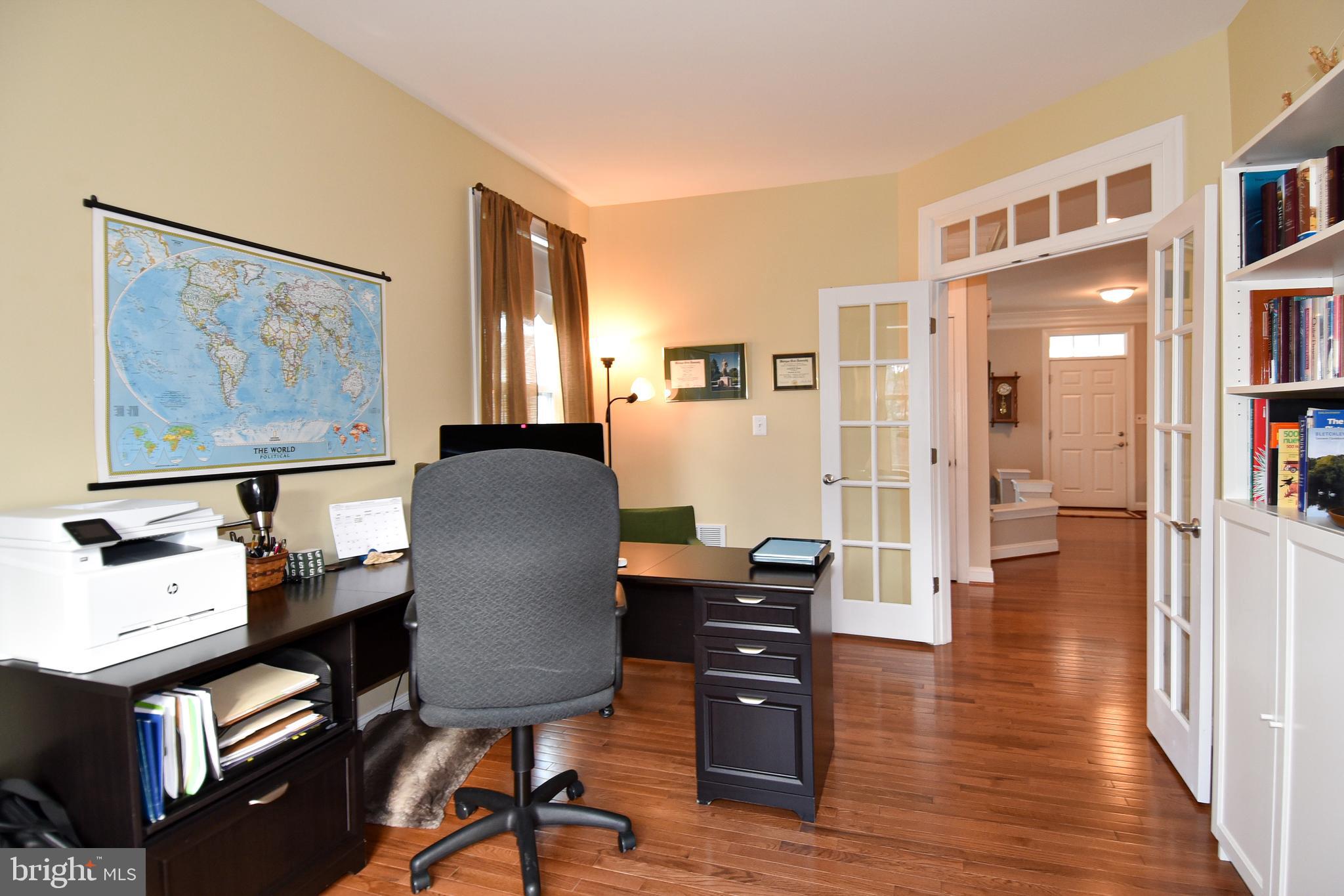 13032 Queen Chapel Road Woodbridge, VA 22193 - Photo 14 of 73