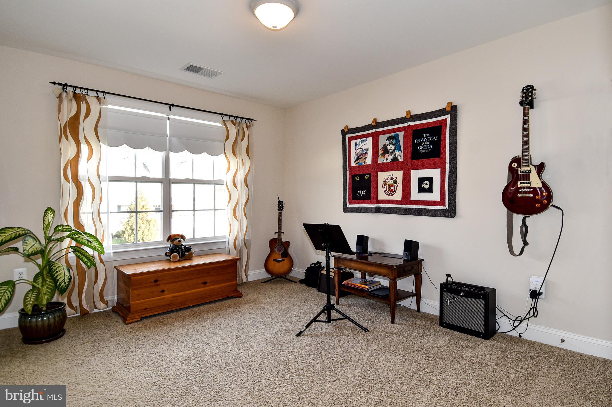 13032 Queen Chapel Road Woodbridge, VA 22193 - Photo 36 of 73