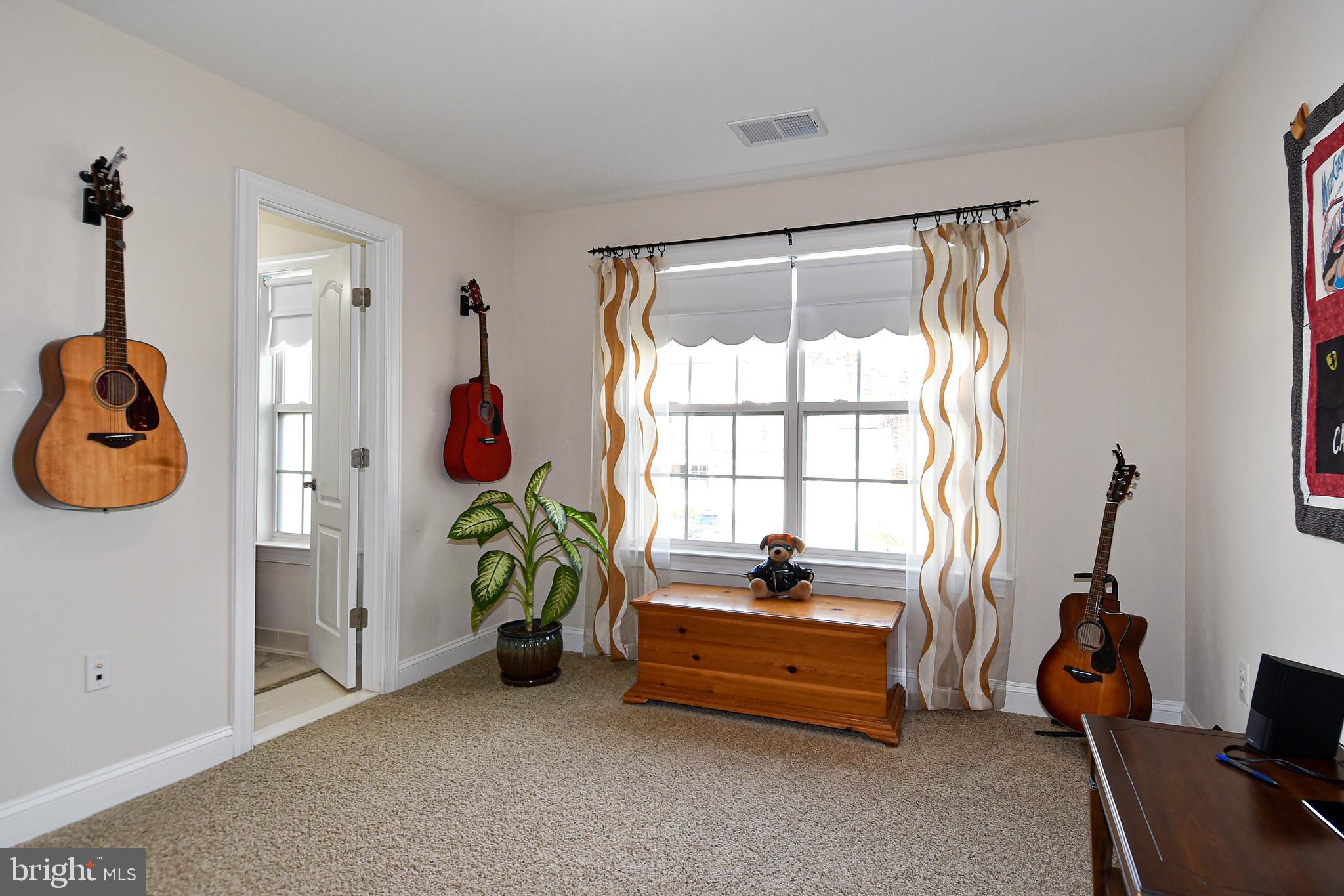 13032 Queen Chapel Road Woodbridge, VA 22193 - Photo 37 of 73