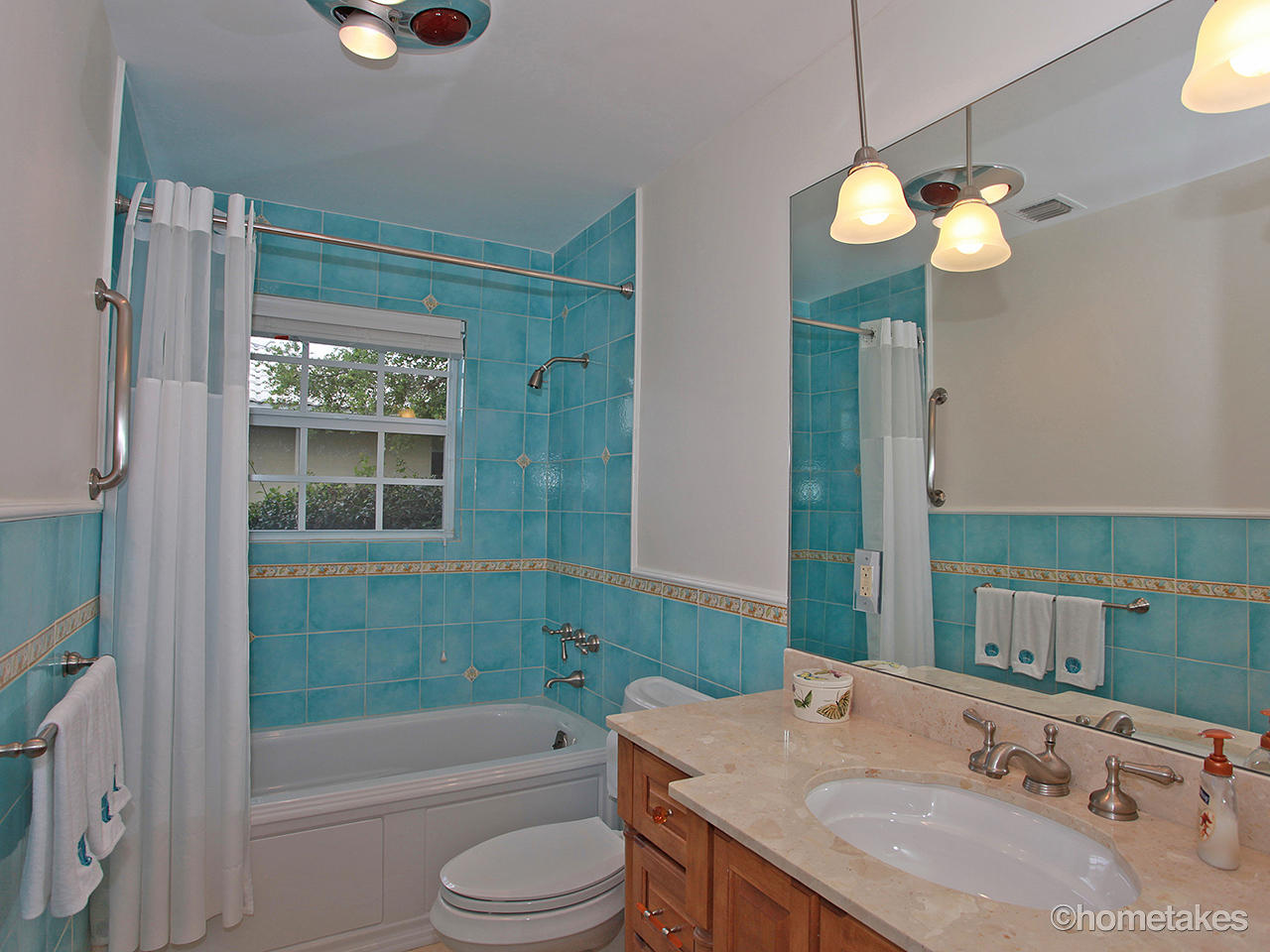 817 Southwest 7th Street Boca Raton, FL 33486 - Photo 13 of 13 817 SW 7th st bathroom2